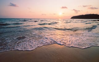 Картинка песок, море, sea, волны, небо, закат, beach, пляж, sunset, wave, лето, sky, summer, sand, romantic