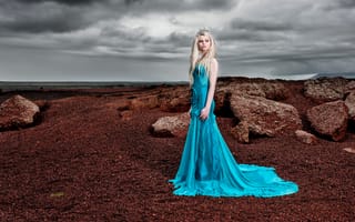 Обои fashion, dress, платье, девушка, Beautiful Iceland, фотограф Gunnar Gestur