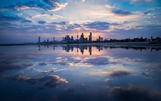 Картинка город, отражение, облака, Kuwait City