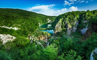 Картинка Plitvice Lakes National Park, Национальный парк, пейзаж, каскад, Хорватия, скалы, панорама, лес, Плитвицкие озера, Donja Jezera, Croatia, водопады