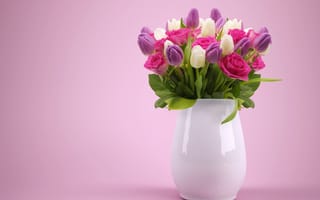 Картинка букет, цветы, ваза, розы, тюльпаны