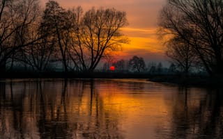 Картинка закат, деревья, отражение, река