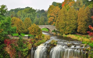 Картинка парк, мост, река, деревья, осень, водопад
