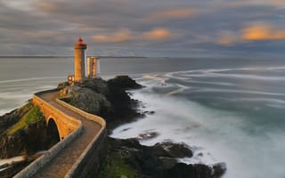 Обои побережье, Франция, Brittany Coast, маяк