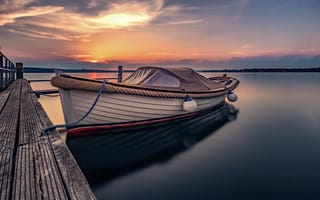 Картинка закат, лодка, озеро, причал