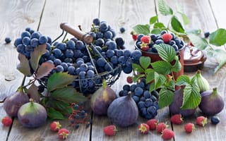 Картинка фрукты, ягоды, виноград, фиги, малина, инжир