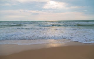 Картинка песок, море, sea, небо, берег, лето, blue, beach, волны, sand, wave, пляж, summer, seascape