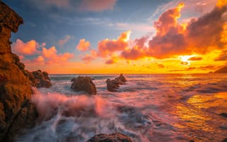 Картинка закат, океан, скалы, Pacific Ocean, California, Тихий океан, Malibu Beach, Малибу, Калифорния