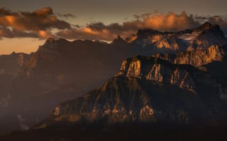 Картинка небо, облака, скалы, темный, природа, туман, горы, свет