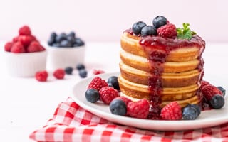 Обои ягоды, блины, berries, черника, панкейки, малина, pancakes