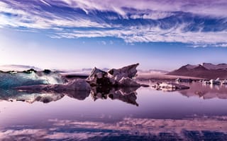 Картинка лед, небо, горы, облака, отражение, берег, Исландия, льдины