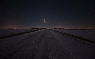 Обои зима, звезды, снег, поле, луна, дорога