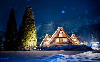 Обои Япония, дом, блик, огни, зима, снег, ночь, деревья, горы