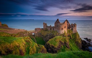 Картинка Северная Ирландия, руины, графство Антрим, вечер, замок Данлюс