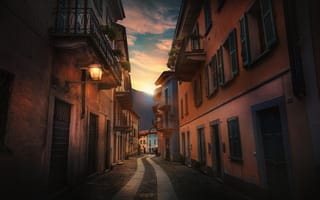 Картинка улица, Италия, фонарь, Каннобио
