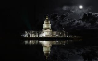 Картинка ночь, луна, тучи, West Virginia Architecture State Capital, отражение, озеро