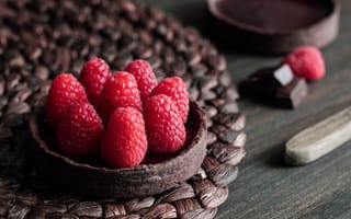 Картинка Chocolate Raspberry Tart, малина, ягоды, пирожное