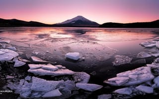 Картинка Kenji Yamamura, Lake Yamanaka, лёд, photographer, закат, Japan