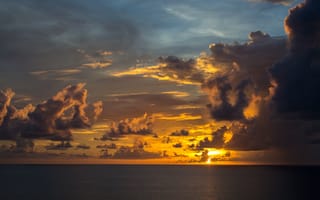Картинка закат, горизонт, море, отражение, облака