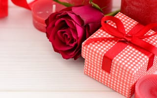Картинка любовь, розы, красные, подарок, love, red, hearts, свечи, flowers, romantic, gift box, valentine's day, roses