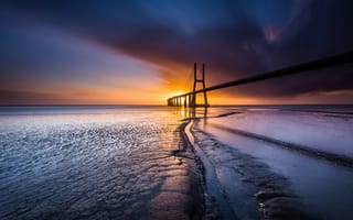 Картинка Португалия, мост, побережье, небо, солнце, Лиссабон