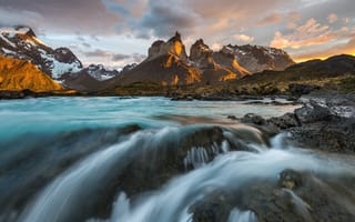 Обои Южная Америка, река, Патагония, горы Анды, утро, Чили, национальный парк Торрес-дель-Пайне
