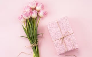 Картинка цветы, подарок, tulips, тюльпаны, розовые, flowers, букет, gift box, pink