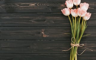 Картинка цветы, букет, wood, tulips, тюльпаны, pink, flowers, розовые
