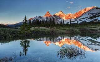 Картинка Канада, Атабаска, гора, отражение, озеро, Альберта, Национальный парк Джаспер
