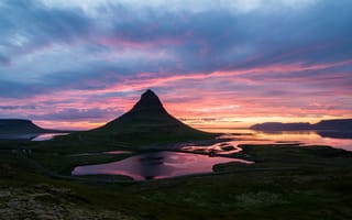 Картинка Исландия, долина, гора, Kirkjufell, утро