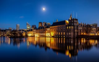Картинка огни, вечер, Нидерланды, подсветка, луна, Гаага, Голландия