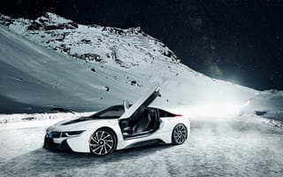 Картинка BMW, Mountain, Sky, Nigth, Front, White, Ligth, Snow, i8