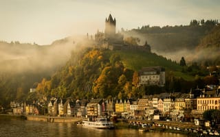 Картинка Германия, Мозель, река, осень, город, замок, туман, Кохем, утро