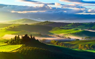 Картинка Италия, деревья, усадьба, туман, поля, небо, облака, утро, холмы, Тоскана
