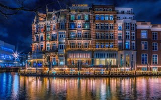 Картинка ночь, Амстердам, Нидерланды, мост, огни, канал, дома, фонари