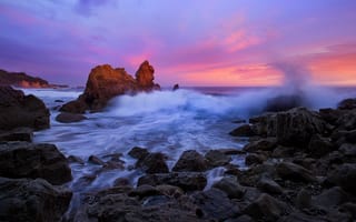 Обои Corona del Mar, Калифорния, закат, волны, океан, камни, скалы, Тихий океан, California, Pacific Ocean, Корона Дель Мар
