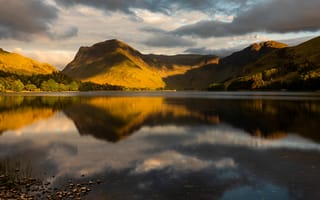 Картинка лес, небо, озеро, отражение, свет, облака, горы, холмы