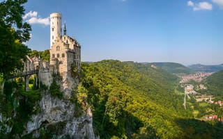 Картинка Lichtenstein Castle, Замок Лихтенштайн, горы, скала, Württemberg, Германия, Baden-Württemberg, Germany, замок, Баден-Вюртемберг, панорама, долина, Вюртемберг