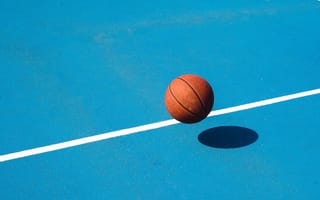 Обои мяч, минимализм, площадка, баскетбол, баскетбольный мяч