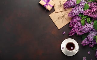 Картинка цветы, подарок, сирень, coffee cup, lilac, wood, flowers, frame