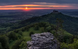 Картинка лес, лето, облака, небо, закат, солнце, деревья, тучи