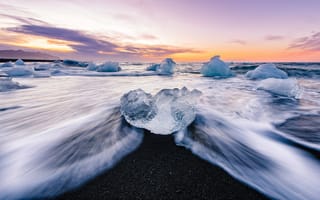 Картинка Исландия, ледниковая лагуна Йёкюльсаурлоун, утро, лёд, берег