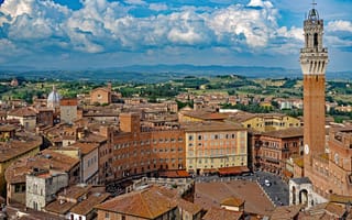 Обои облака, Тоскана, Siena, Piazza del Campo, панорама, Tuscany, Италия, Башня Торре-дель-Манджа, башня, Сиена, Torre del Mangia, дома, Пьяцца-дель-Кампо, здания, Italy, площадь