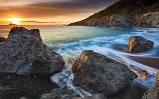 Картинка море, волны, пляж, солнце, пейзаж, свет, небо, облака