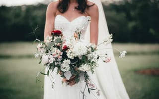 Картинка девушка, невеста, цветы, букет