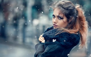 Картинка Cold outside, Alessandro Di Cicco, девушка, мех, прелесть, снег, холод