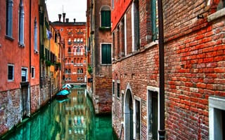 Картинка кирпич, стена, Италия, дома, Венеция, Каналы, вода
