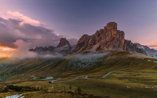 Картинка Доломитовые Альпы, горы, дорога, Италия, облака, скалы