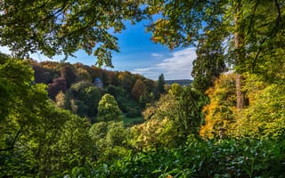 Картинка Stourhead Garden, England, деревья, пейзажный парк, Wiltshire, Англия, Уилтшир, озеро, осень, Стурхед