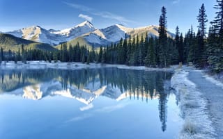 Картинка Канада, лес, снег, озера Кананаскис, пейзаж, горы, небо, зима, деревья, Альберта